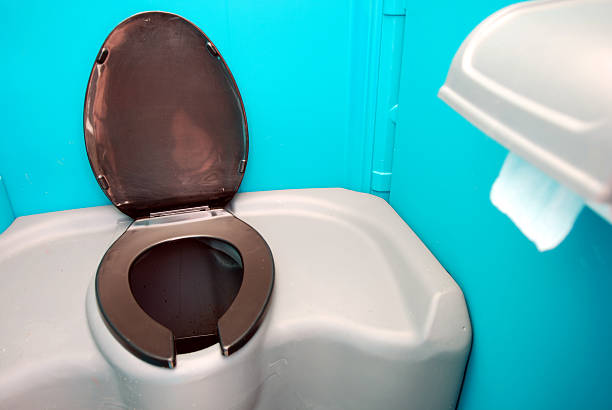 Best Restroom trailer rental cost  in New Town, ND